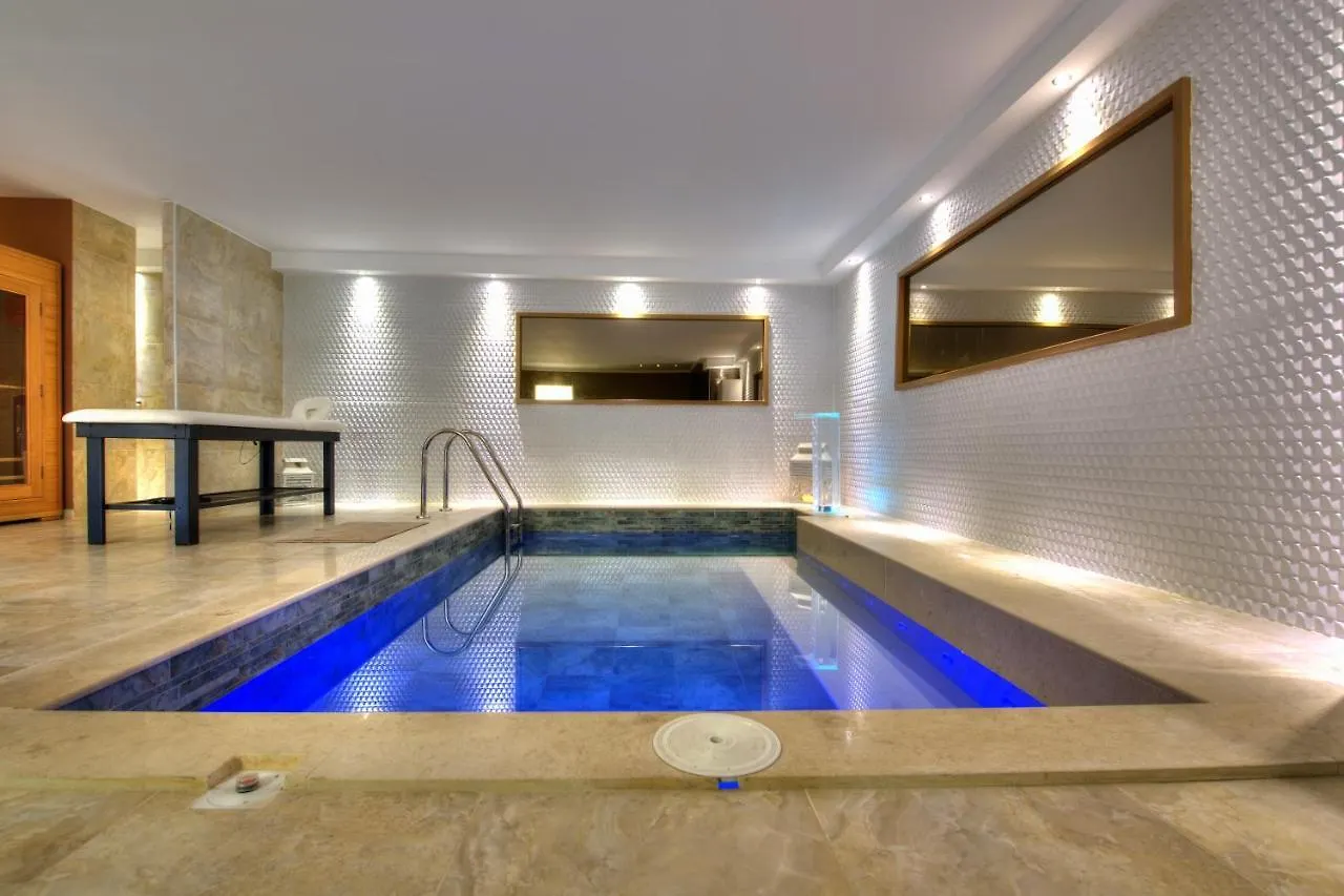 Sunny Villas Resort & Spa Hanioti